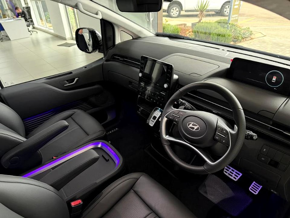 Photo 8 of 20