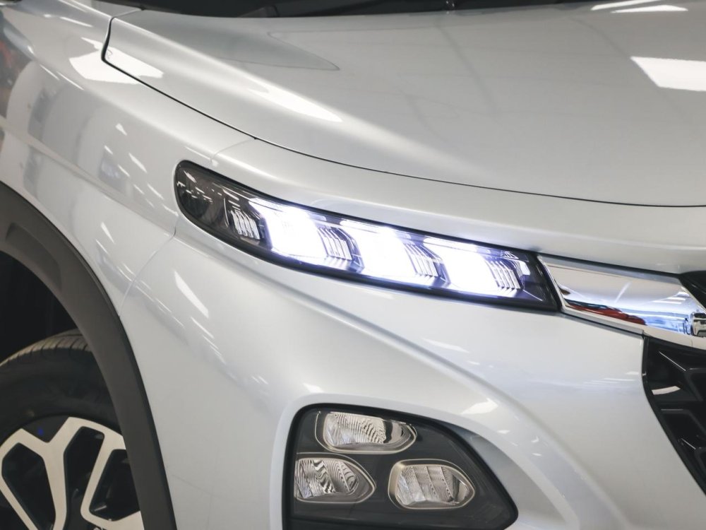 Photo 5 of 26