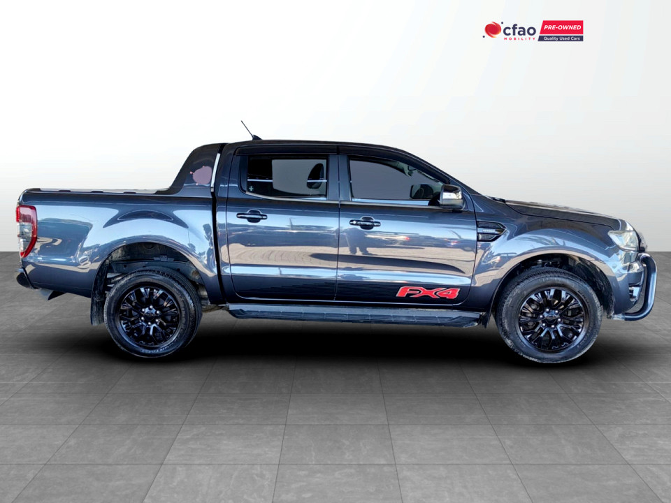 Photo 3 of 26