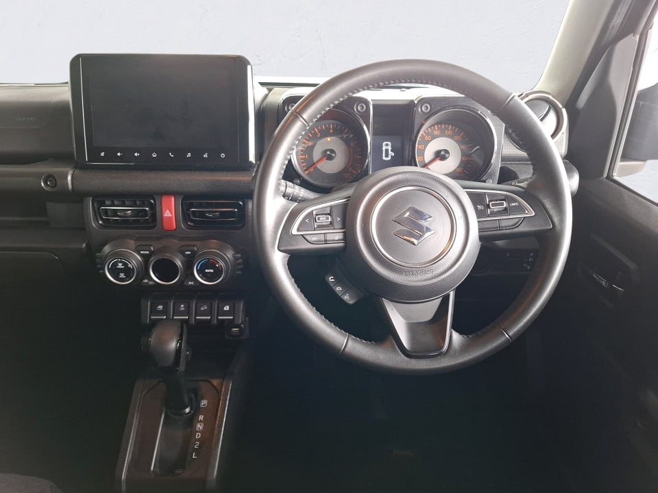 Photo 13 of 25