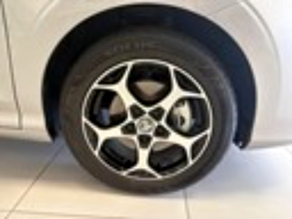 Photo 2 of 8