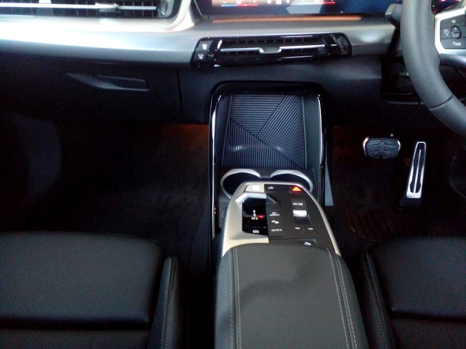 Photo 18 of 20