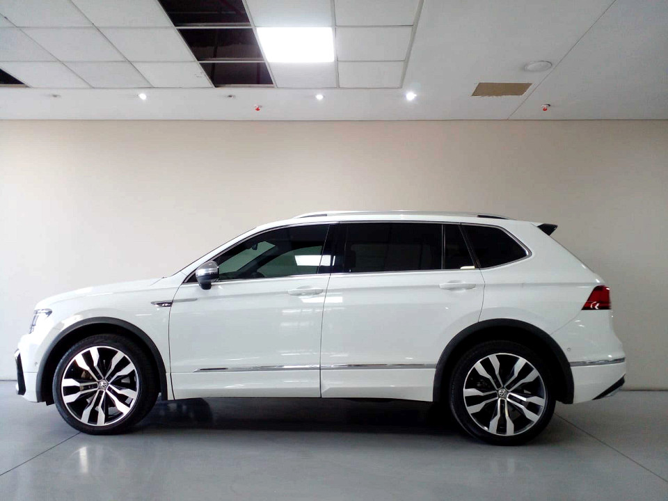 Photo 7 of 20