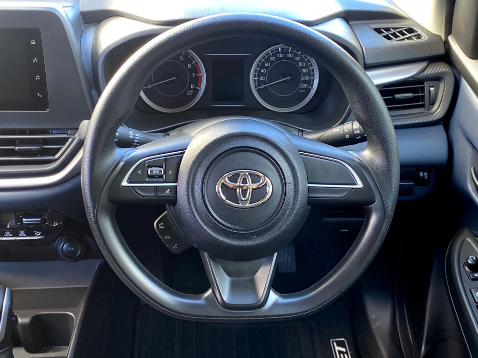 Photo 8 of 20