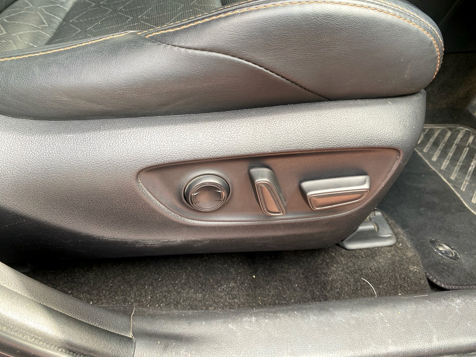 Photo 17 of 21