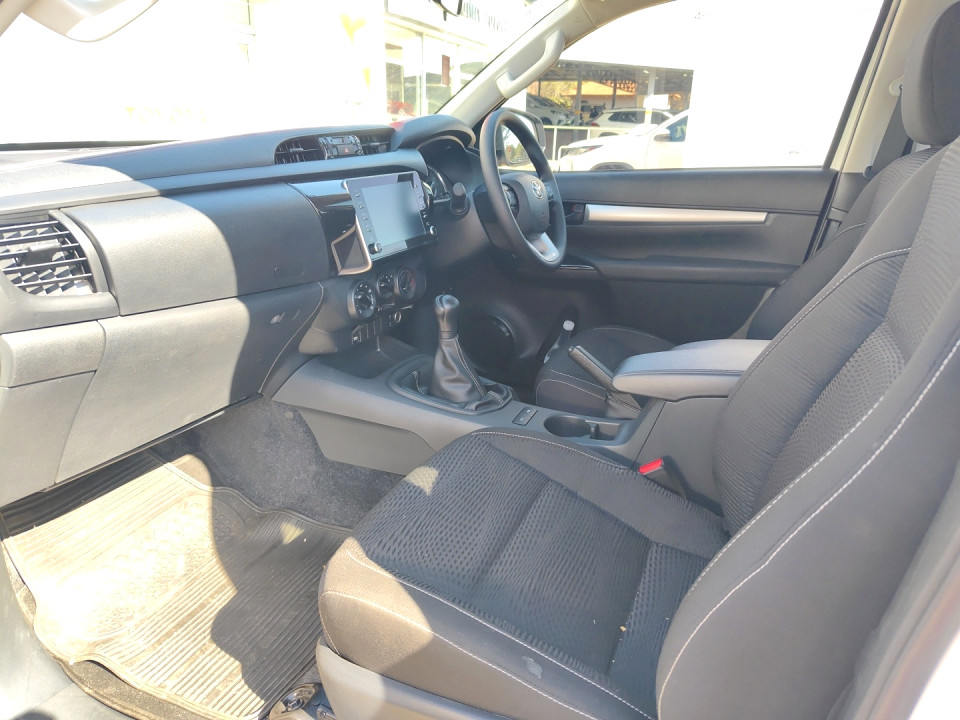 Photo 7 of 25