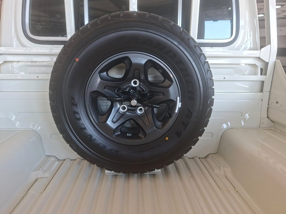 Photo 6 of 14