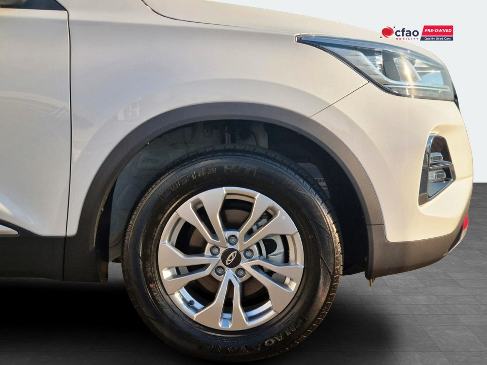 Photo 9 of 15
