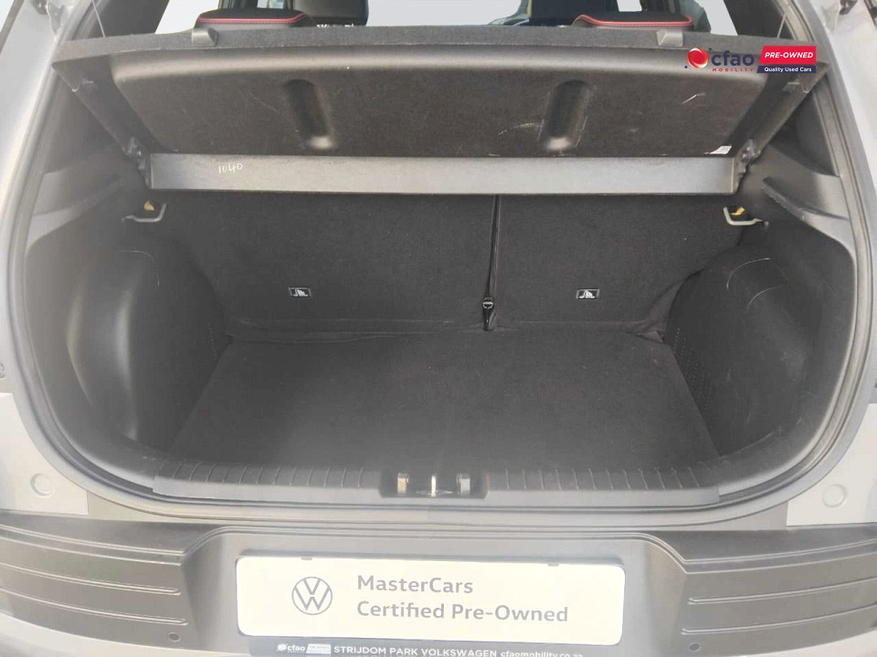 Photo 10 of 20