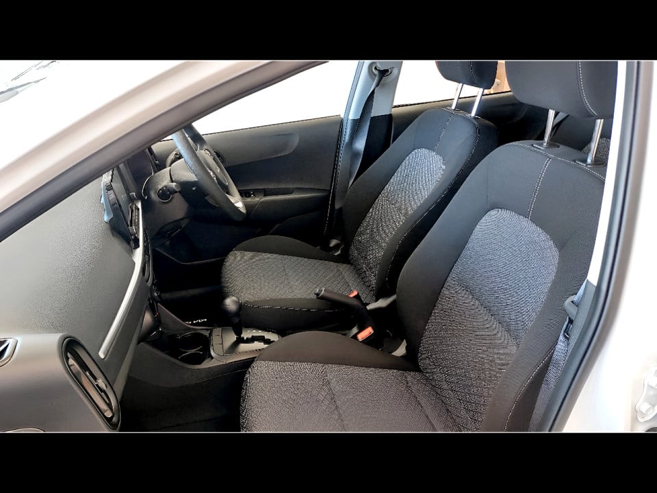 Photo 10 of 20