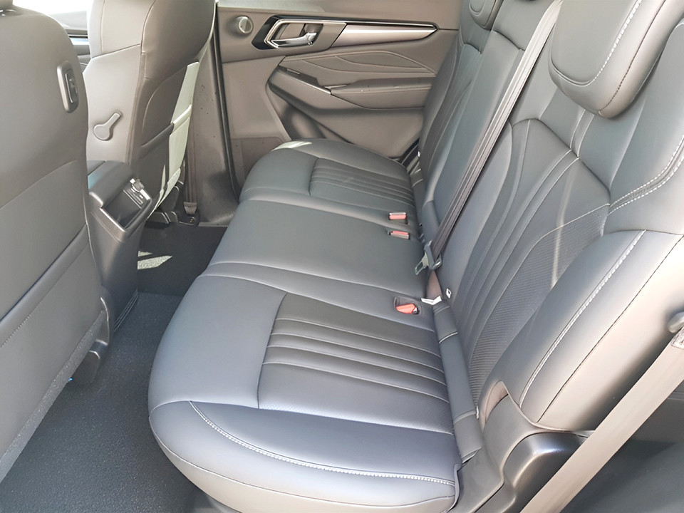 Photo 13 of 21