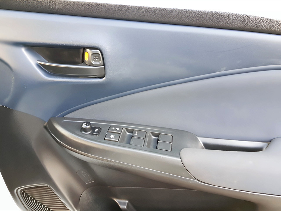 Photo 15 of 21