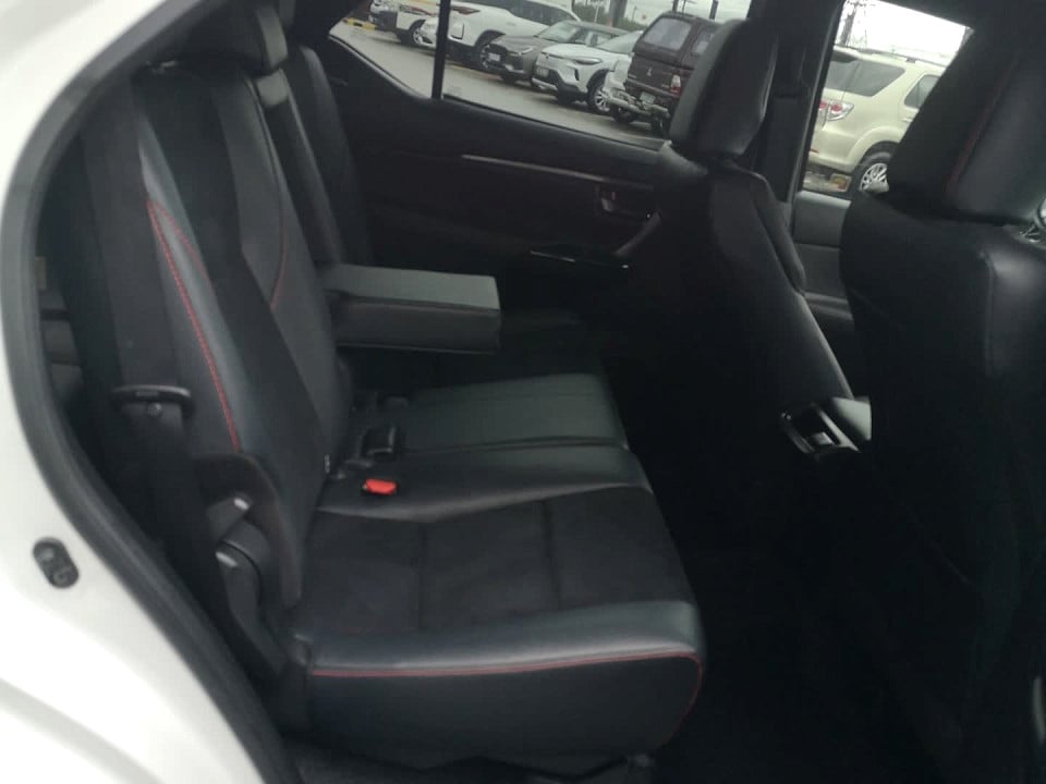 Photo 16 of 20