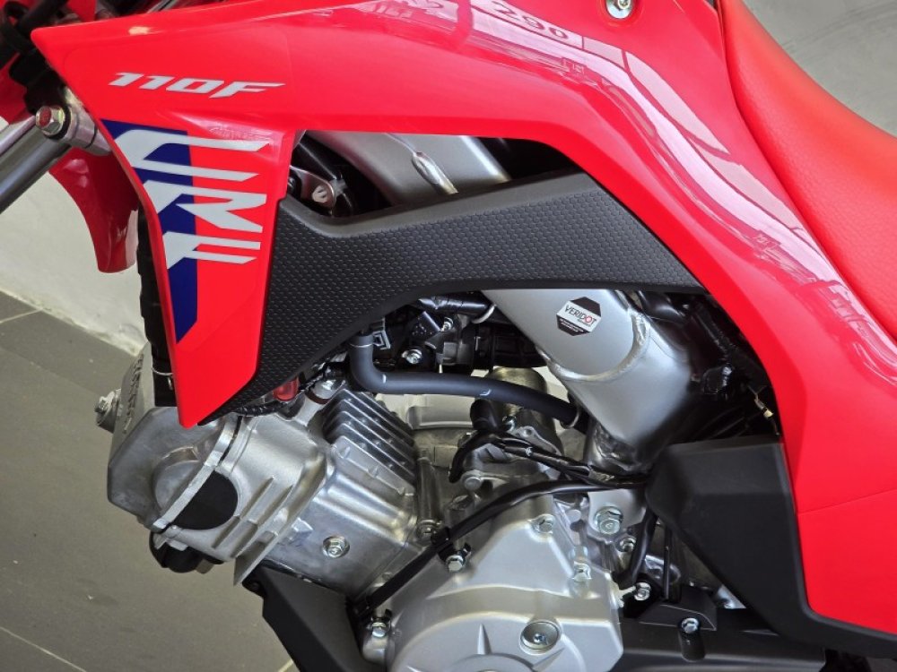 Photo 4 of 9
