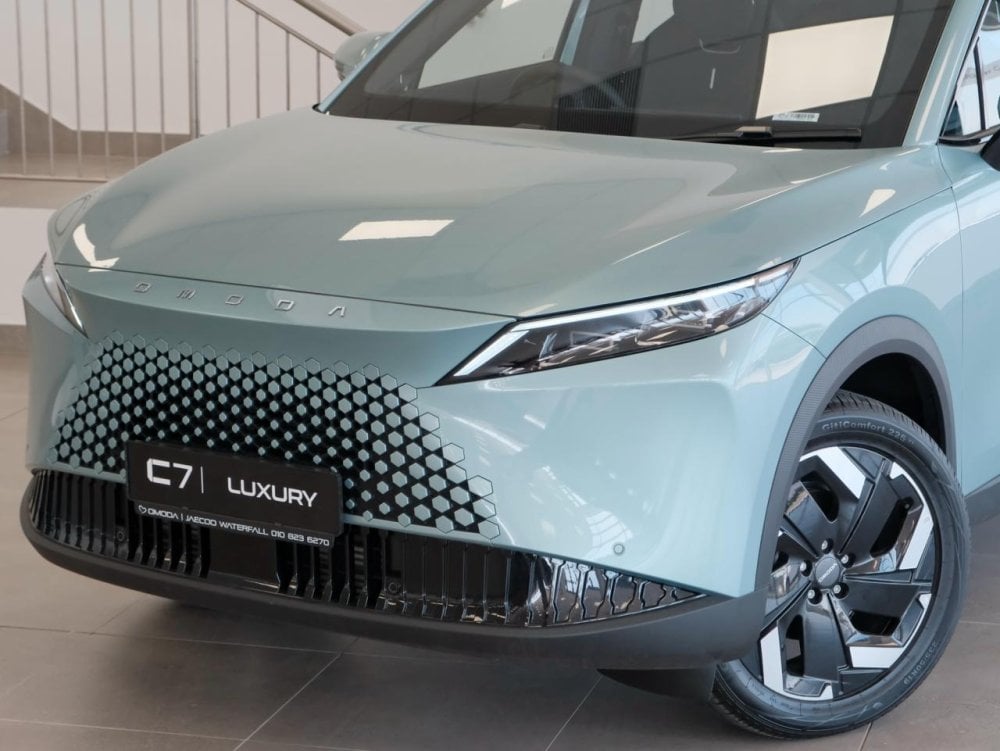 Photo 3 of 25
