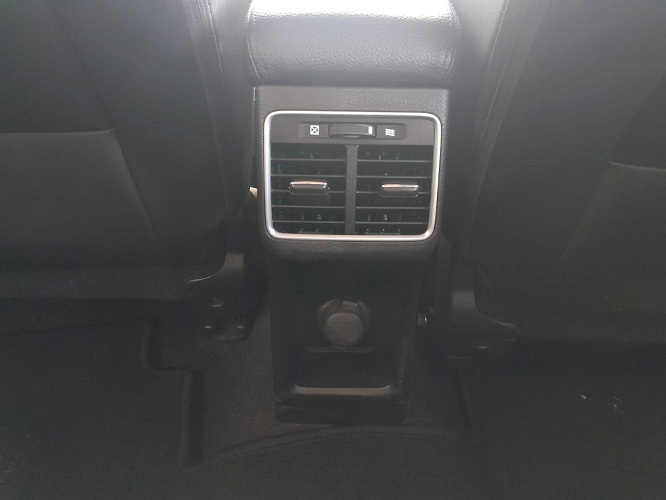 Photo 20 of 22