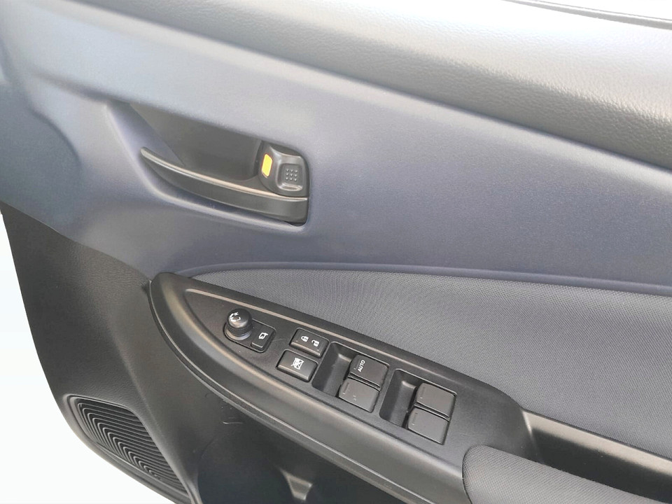 Photo 3 of 21