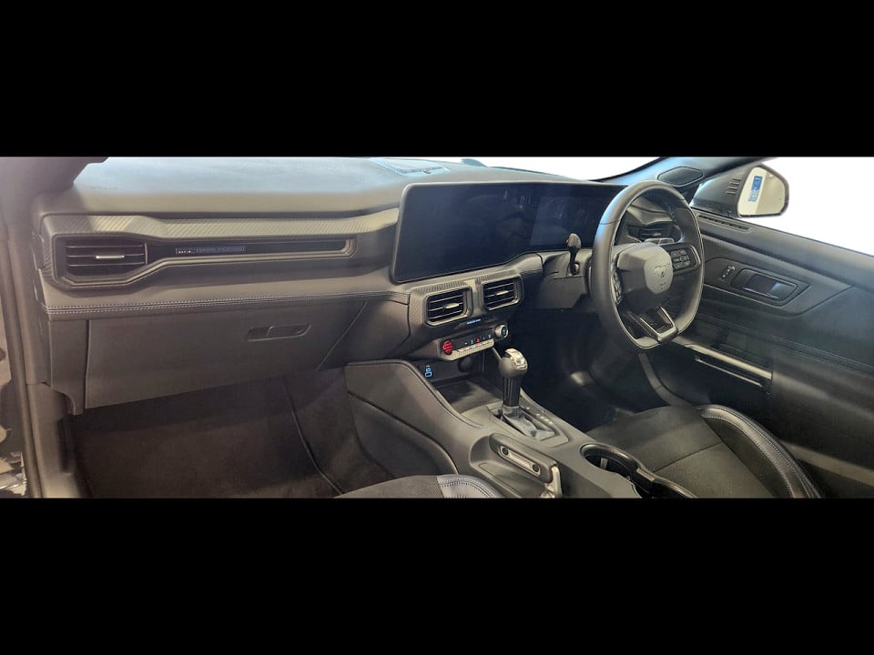 Photo 17 of 20