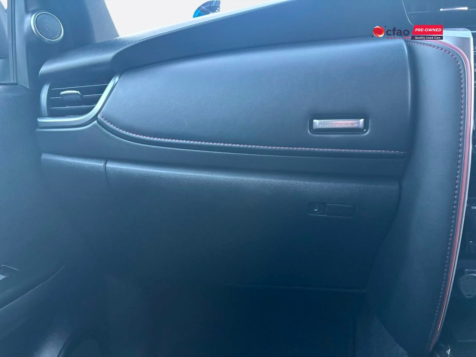 Photo 17 of 28