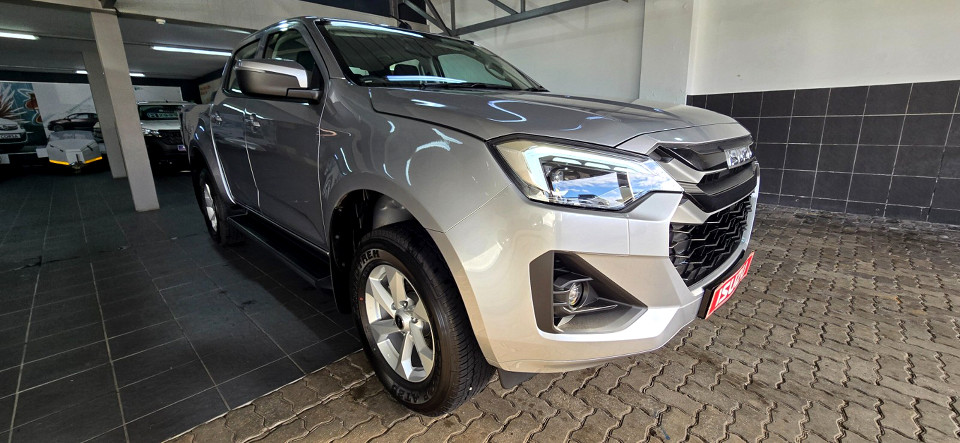 Photo 7 of 24