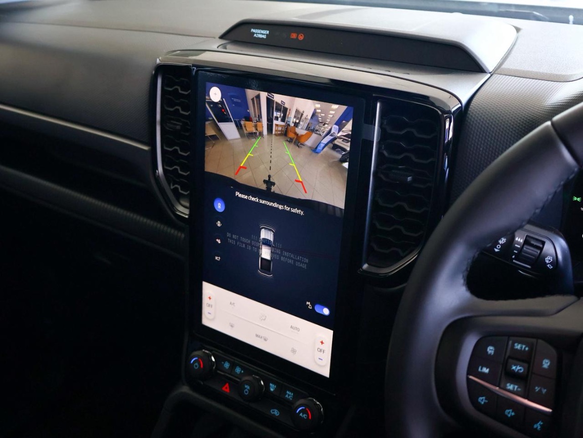 Photo 16 of 20