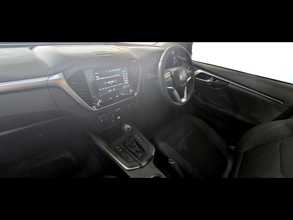 Photo 13 of 26