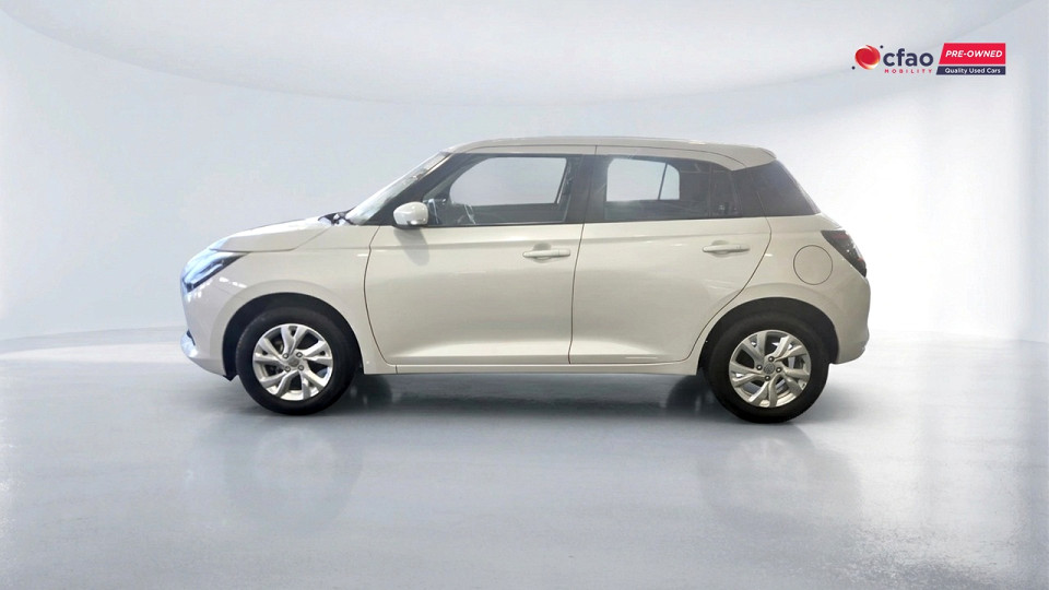 Photo 8 of 18