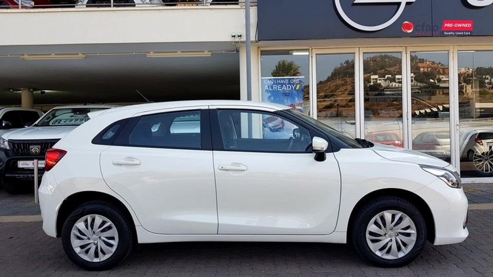 Photo 3 of 19