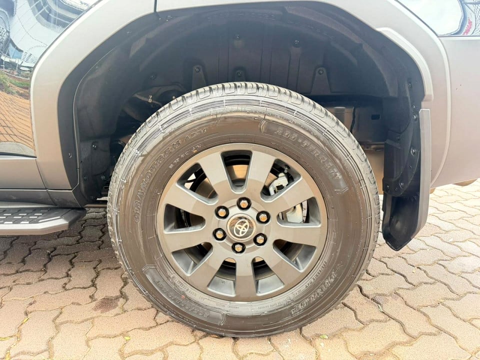 Photo 8 of 10