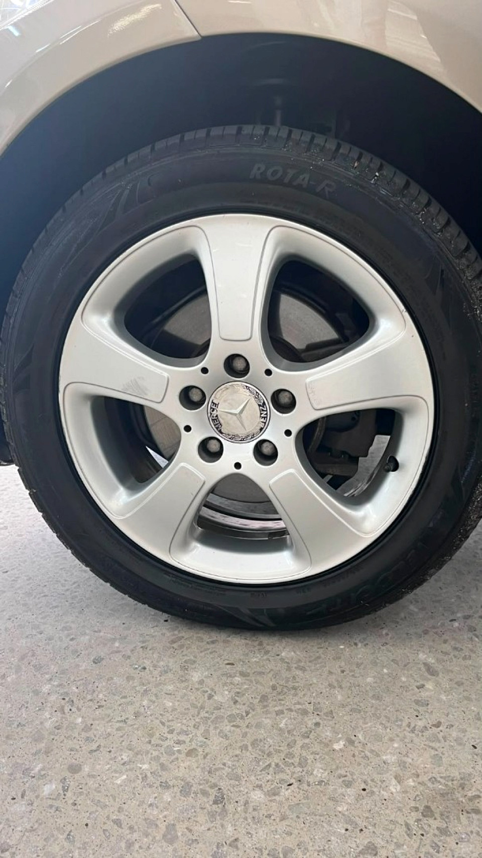 Photo 19 of 20