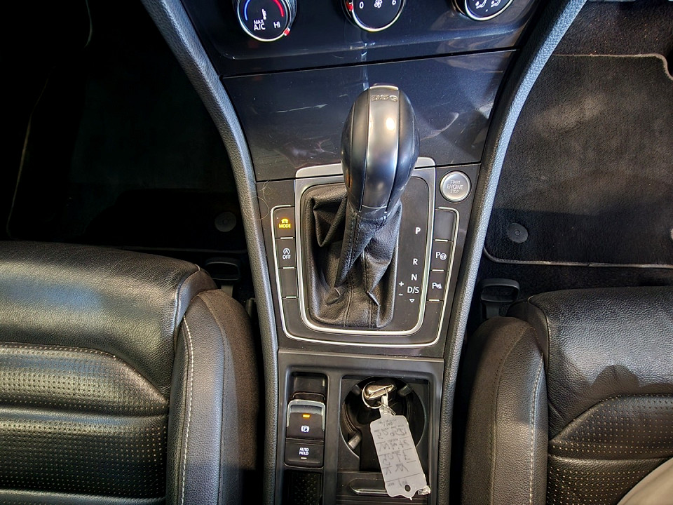 Photo 15 of 19