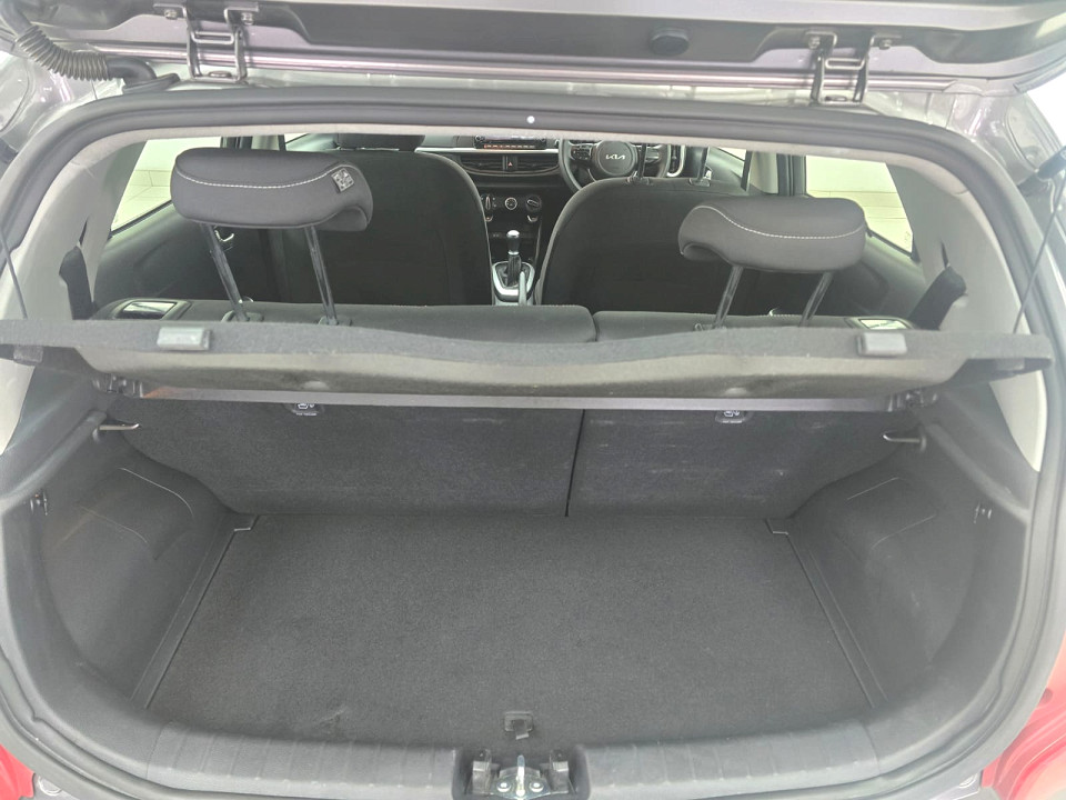 Photo 19 of 25