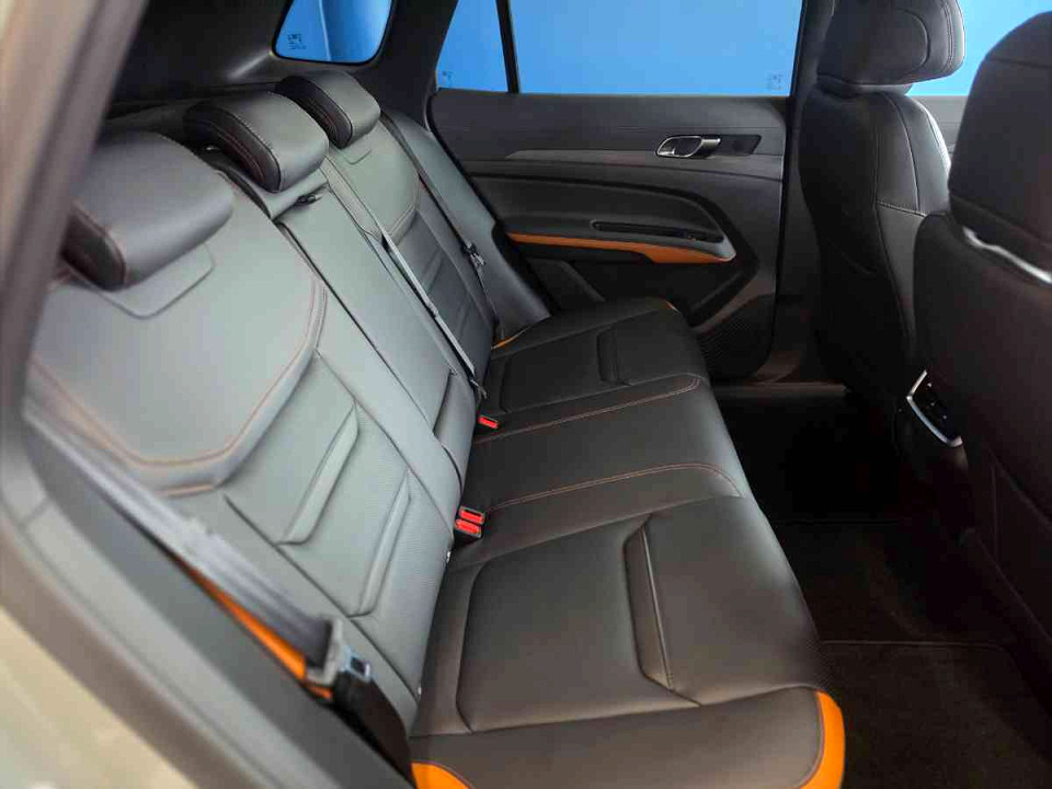 Photo 15 of 19