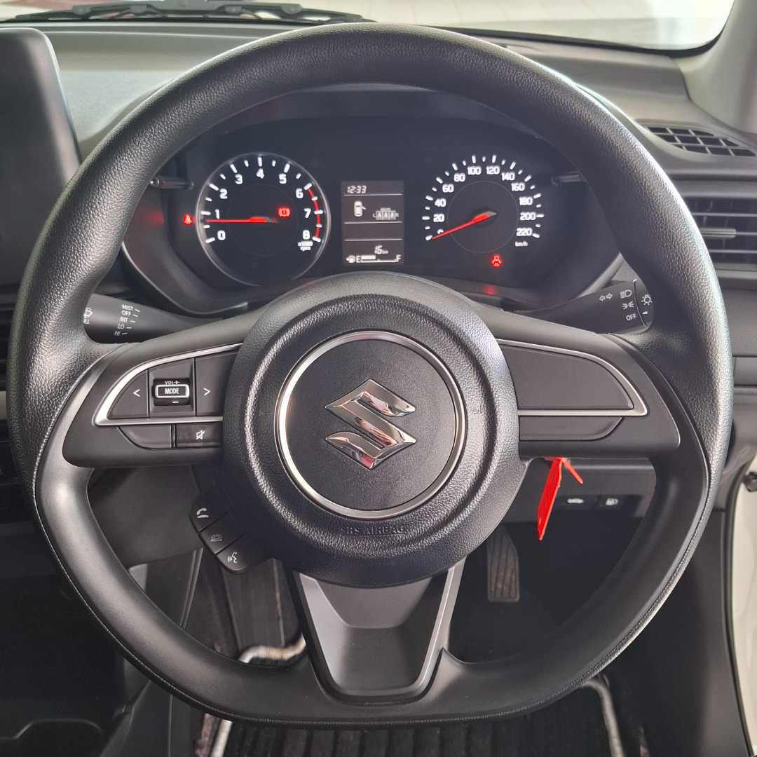 Photo 14 of 26