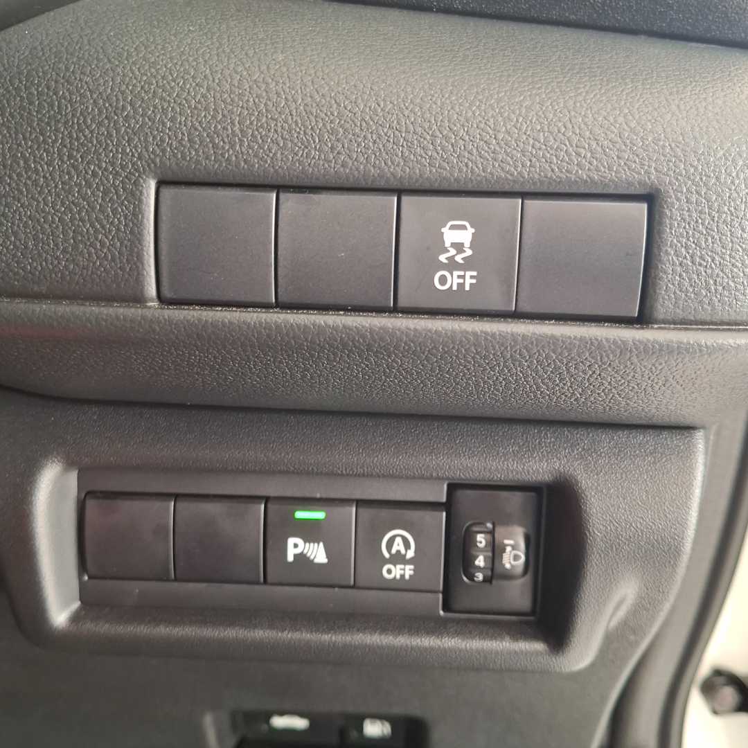 Photo 16 of 26
