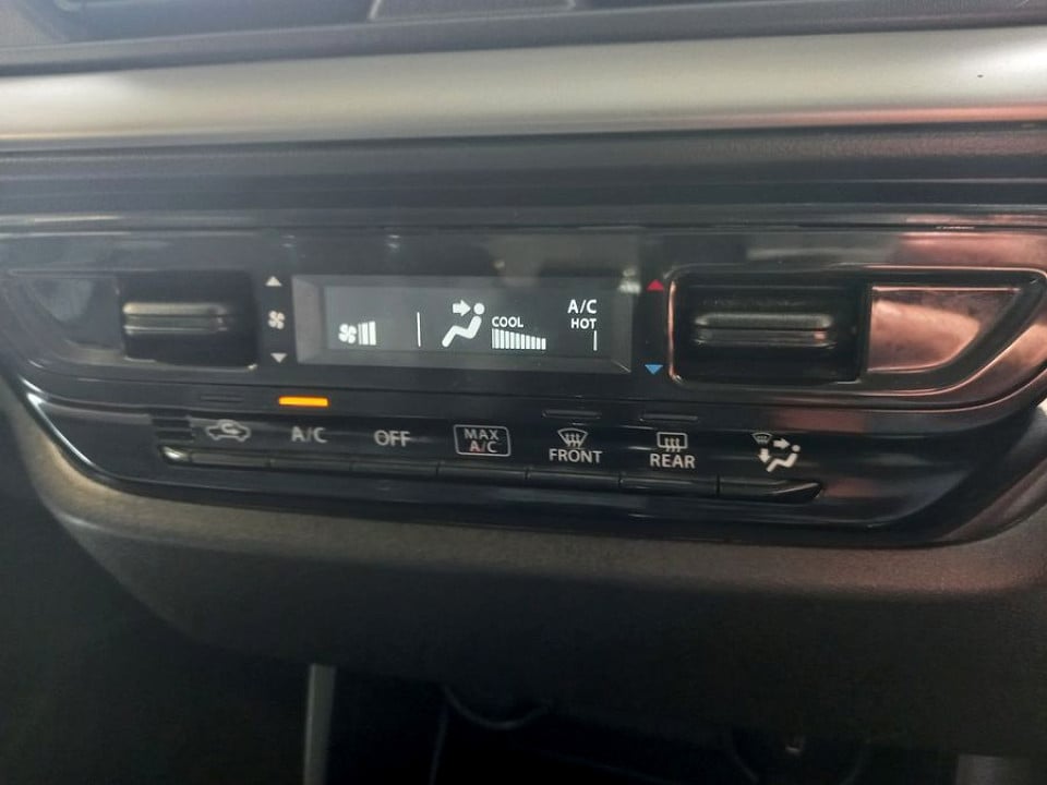 Photo 16 of 20