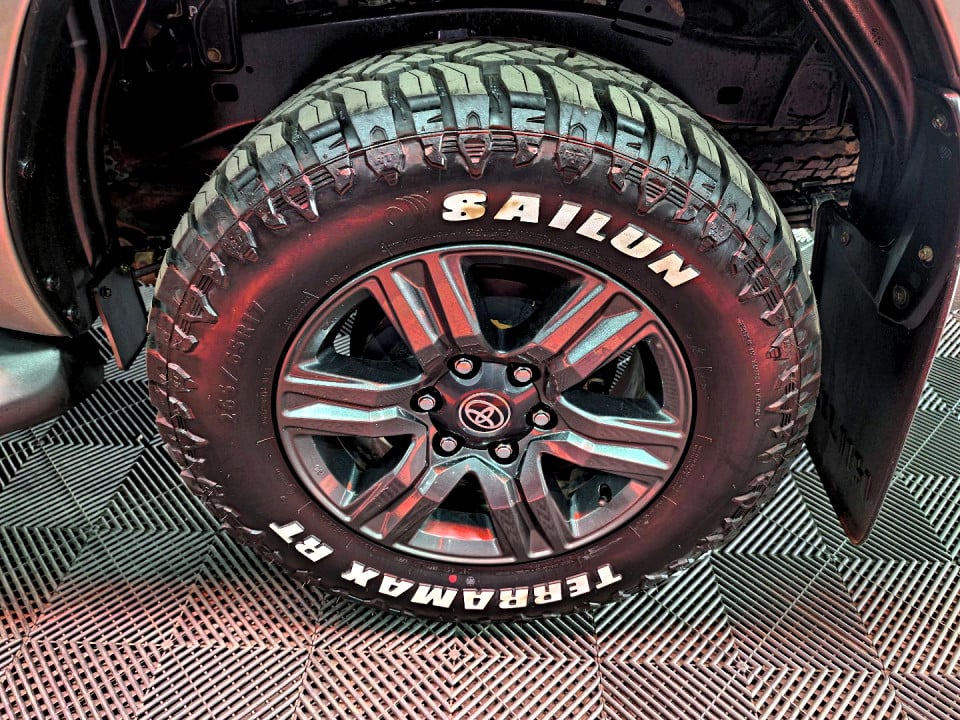 Photo 9 of 21