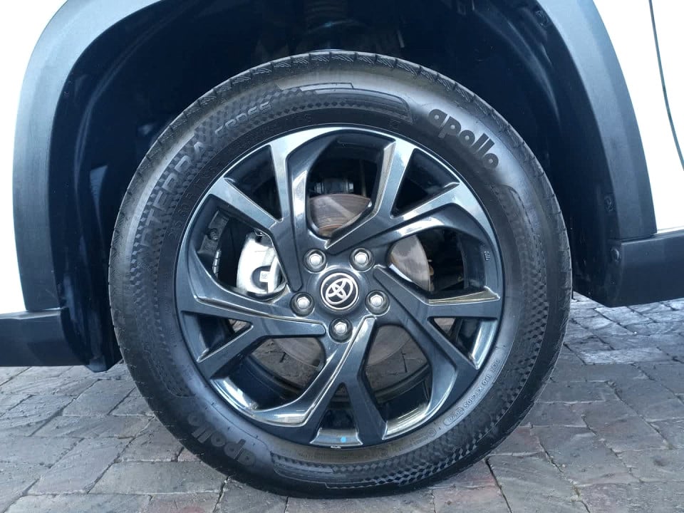 Photo 22 of 30