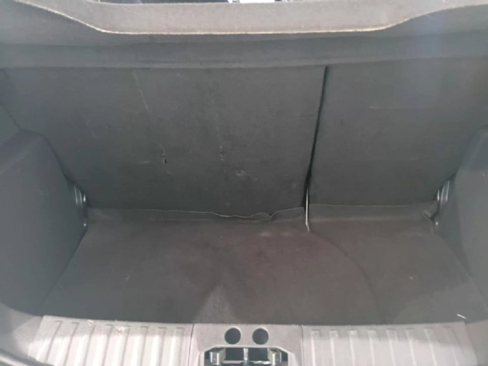 Photo 12 of 14