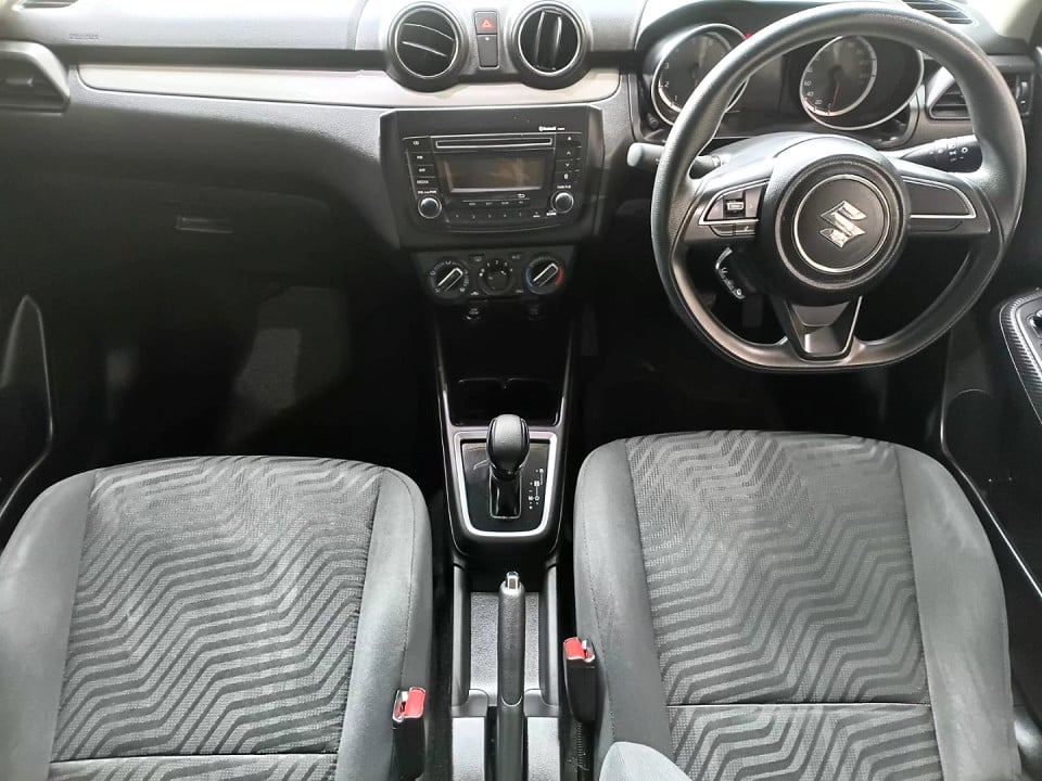 Photo 10 of 26
