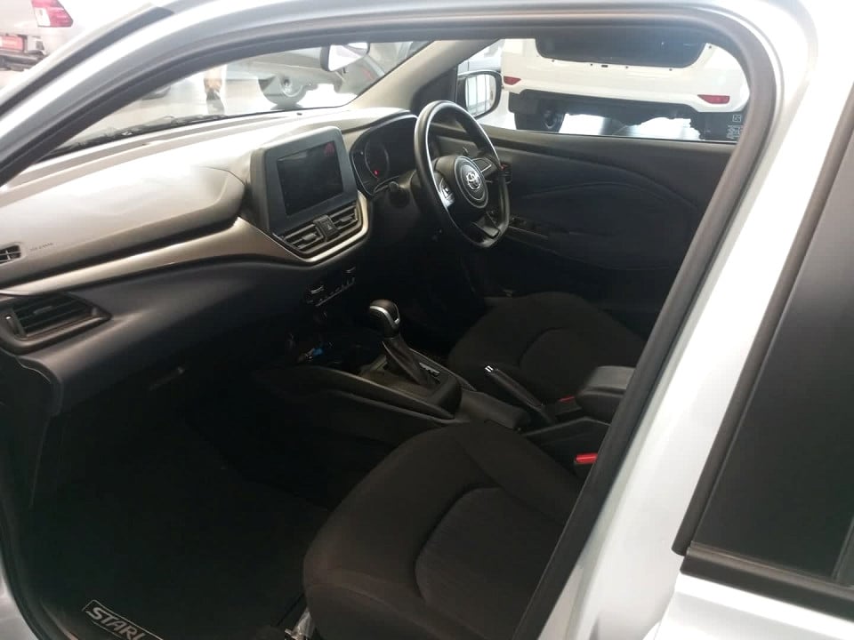 Photo 7 of 20