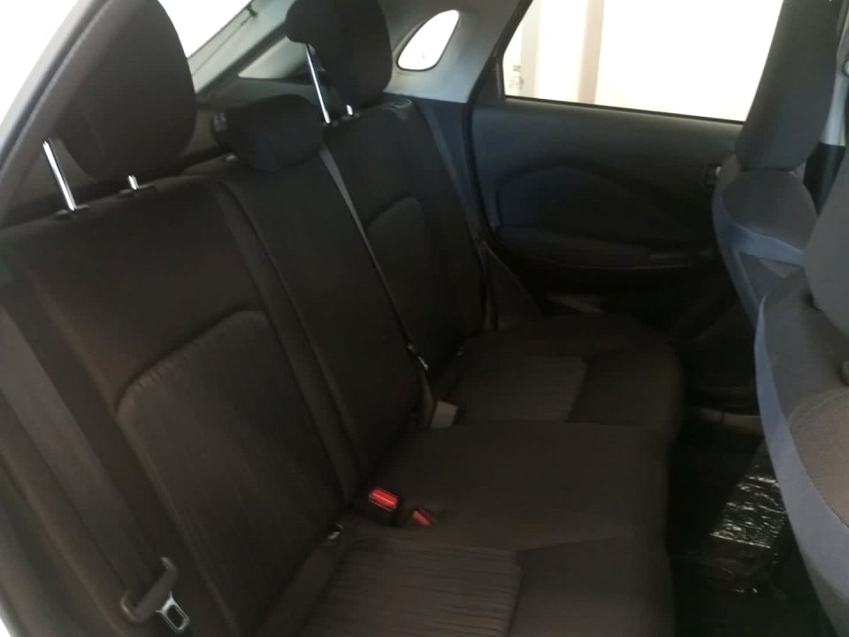 Photo 16 of 20