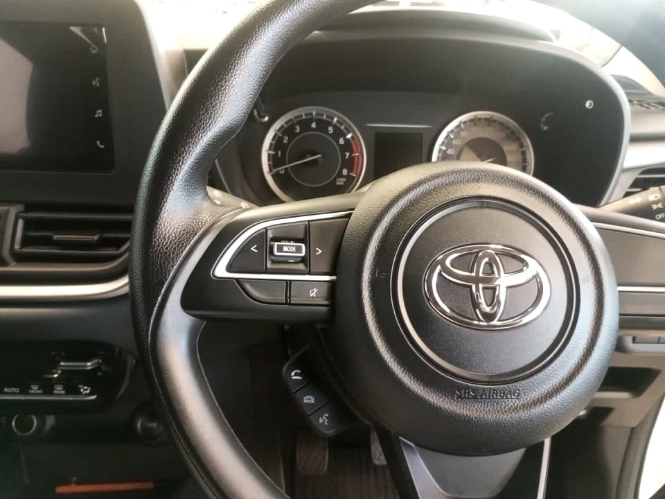 Photo 9 of 20