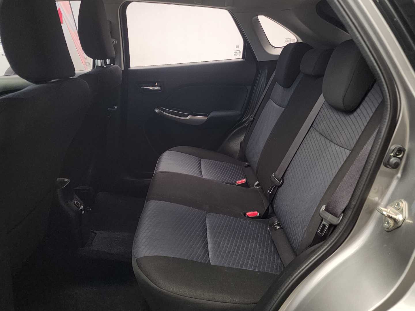 Photo 14 of 20