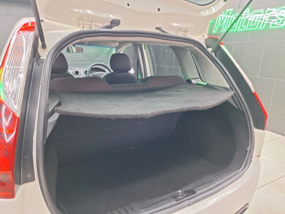 Photo 19 of 20