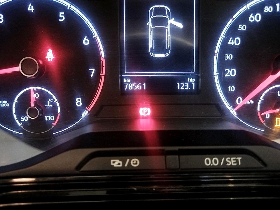 Photo 13 of 16