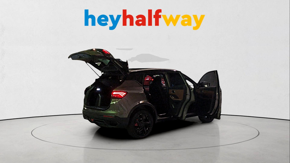 Photo 14 of 30