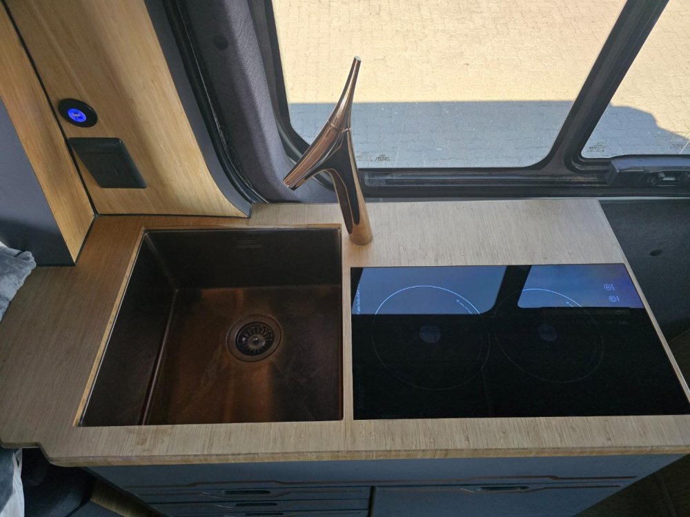 Photo 19 of 20