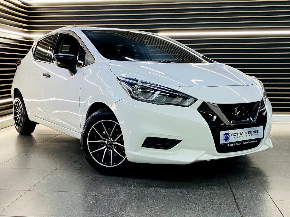 Photo 3 of 26