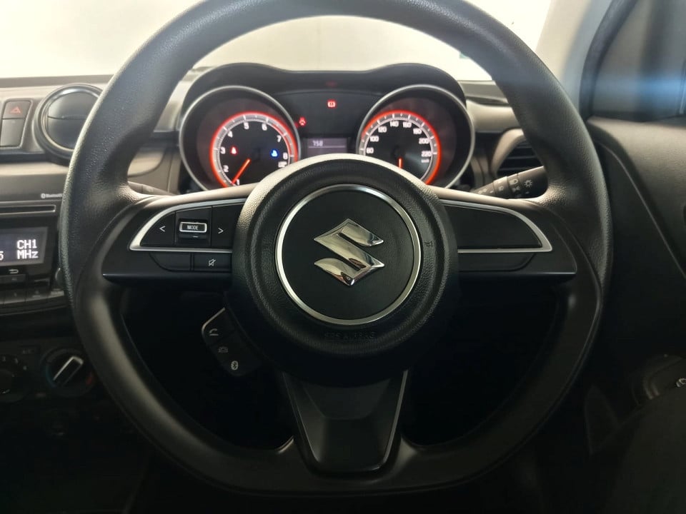 Photo 18 of 21